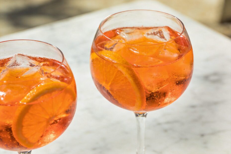 aperol-spritz-recipe-reference-style-shot